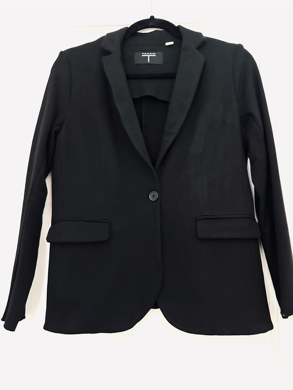 Tahari Black Single-Button Tailored Blazer